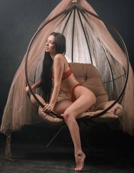 Russian call girl in Delhi